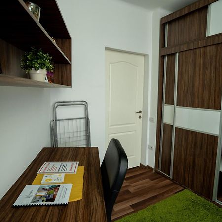 Central Old City Center Studio Universitate Coltea - Cav9 Boekarest Buitenkant foto